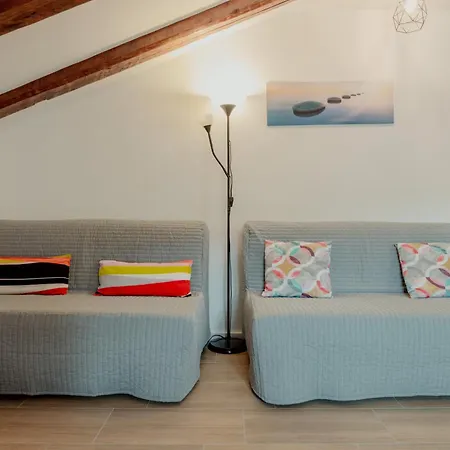 Apartment La Bussola Bianca