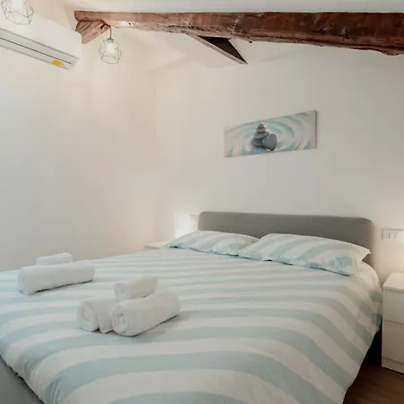La Bussola Bianca Apartment Trieste
