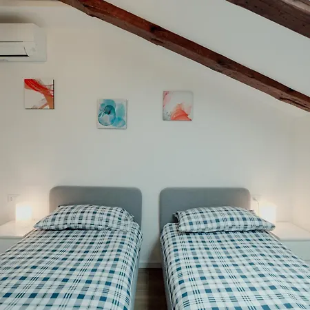 La Bussola Bianca Apartment