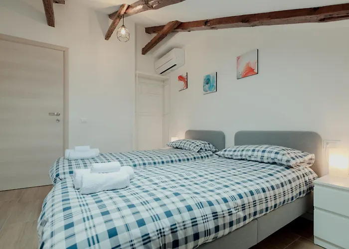 La Bussola Bianca Daire