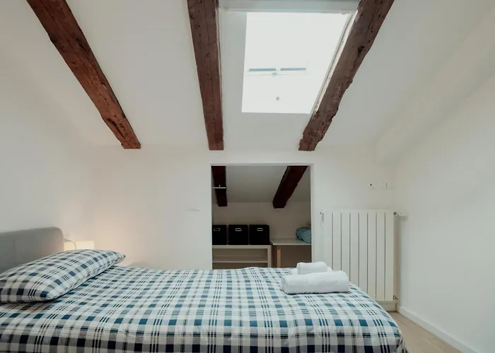 La Bussola Bianca Daire *